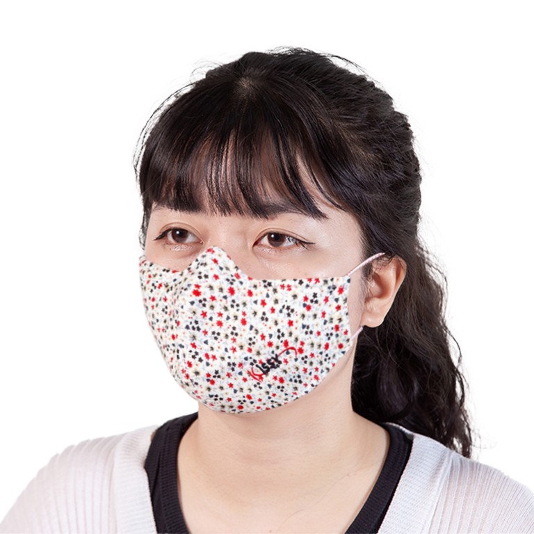 Khẩu trang sợi hoạt tính Kissy size M 3 lớp giúp lọc sạch không khí, ngăn bụi, khí ô nhiễm