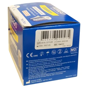 Băng cuộn co giãn không đan dệt Urgoderm size 10cm x 10m đảm bảo cố định chắc chắn bông gạc và các y cụ