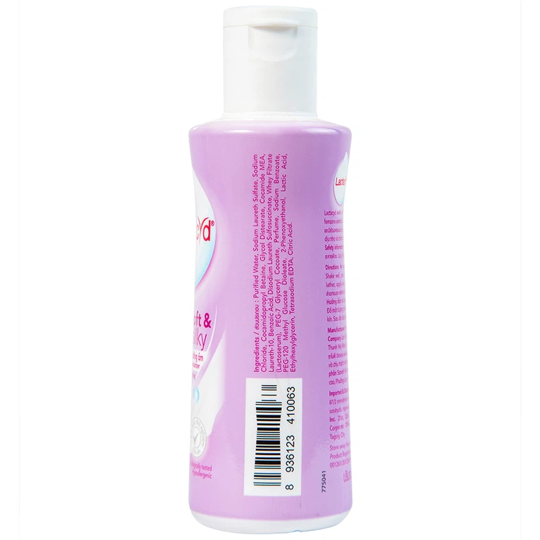 Dung dịch vệ sinh phụ nữ Lactacyd Soft And Silky hỗ trợ dưỡng ẩm, ngăn ngừa khô rát (150ml)