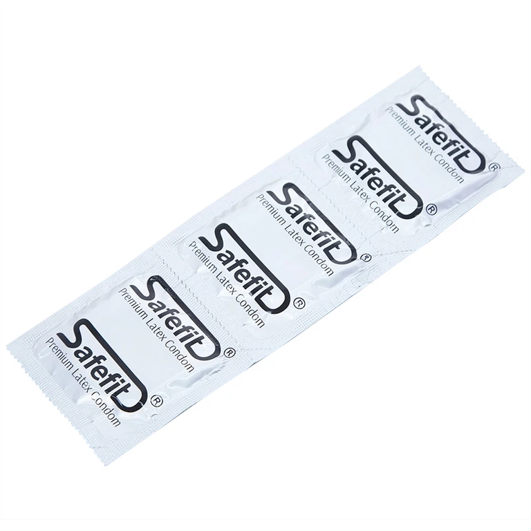 Bao cao su Safefit Comfortable S52 không mùi khó chịu, độ bền cao, khả năng co giãn tốt, chất bôi trơn (3 cái)