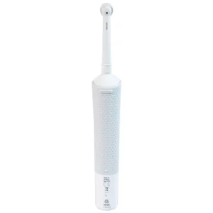 Bàn chải đánh răng điện Oral-B Vitality CrossAction White D100.413.1 loại bỏ được mảng bám và vết ố trên răng