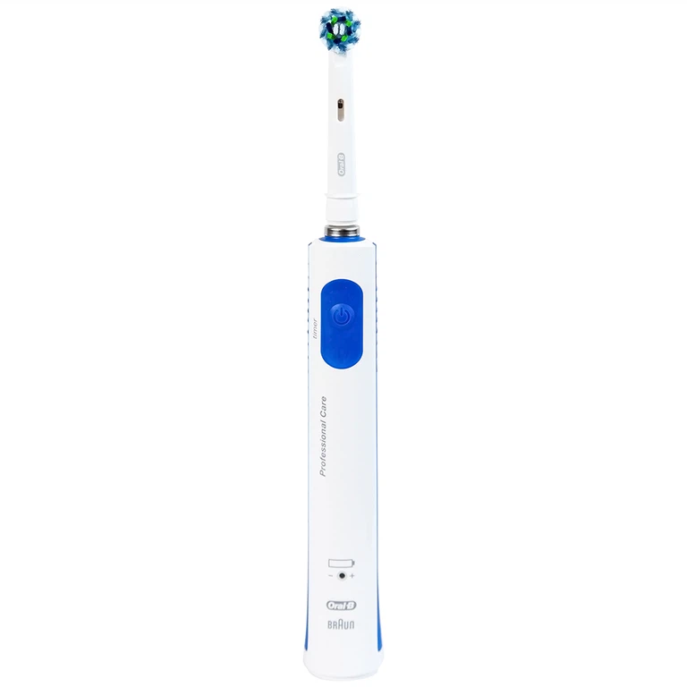 Bàn chải đánh răng điện Oral-B Pro600 D16.513 loại bỏ các mảng bám, làm sạch răng và khoang miệng cho người lớn
