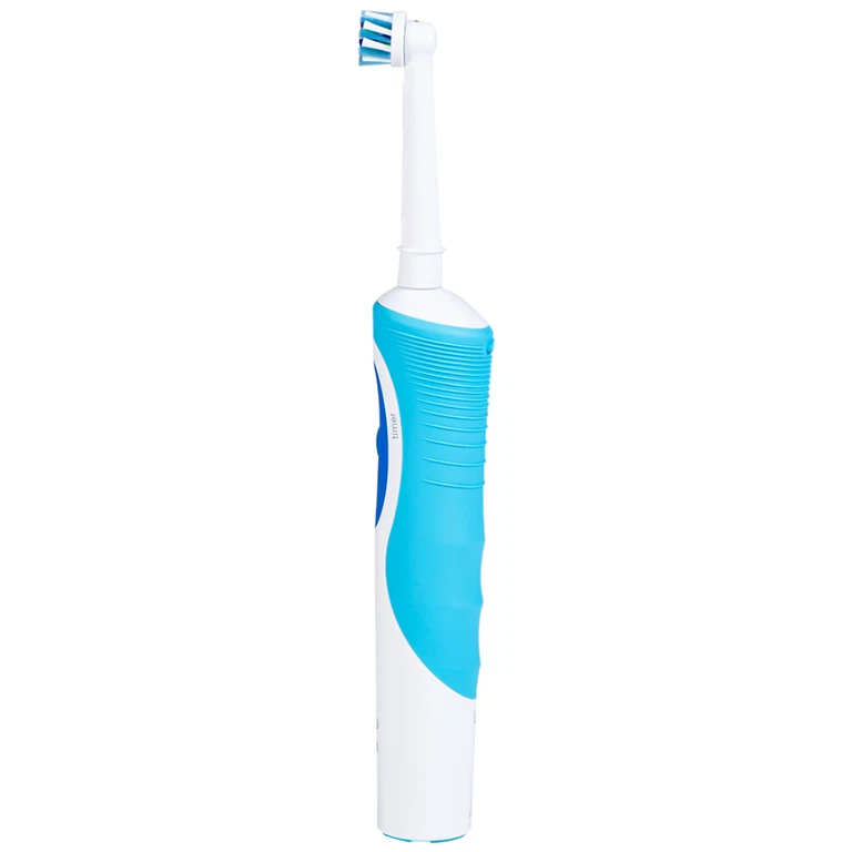Bàn chải đánh răng điện Oral-B Vitality Crossaction Blue làm sạch mảng bám trên răng