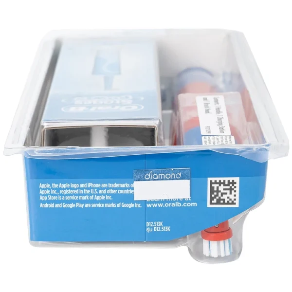 Bàn chải đánh răng trẻ em sạc điện Oral-B Vitality D12 Disney Cars giúp làm sạch mảng bám trên răng một cách toàn diện