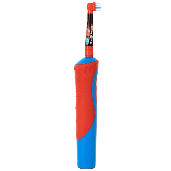 Bàn chải đánh răng trẻ em sạc điện Oral-B Vitality D12 Disney Cars giúp làm sạch mảng bám trên răng một cách toàn diện