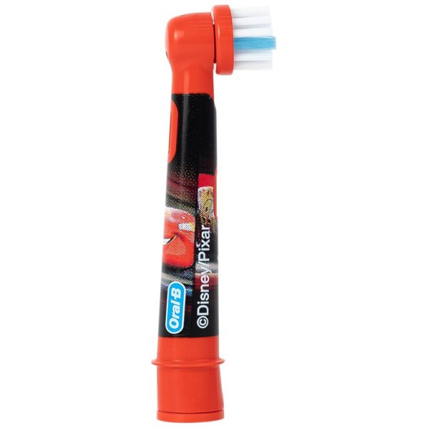 Bàn chải đánh răng trẻ em sạc điện Oral-B Vitality D12 Disney Cars giúp làm sạch mảng bám trên răng một cách toàn diện