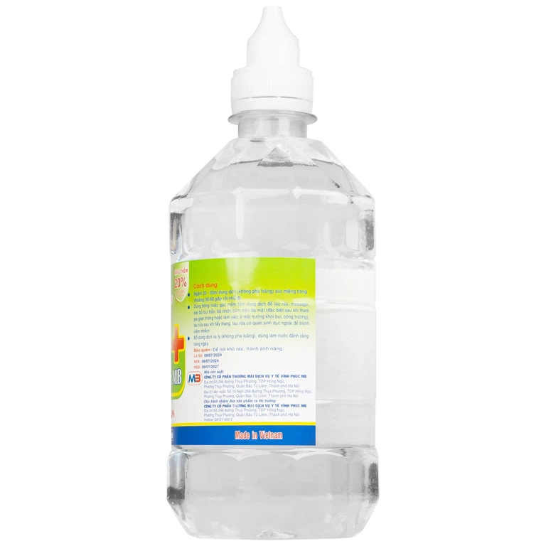 Nước muối Vĩnh Phúc Natriclorid 0.9% Smiles làm sạch răng, khử mùi hôi khoang miệng (600ml)