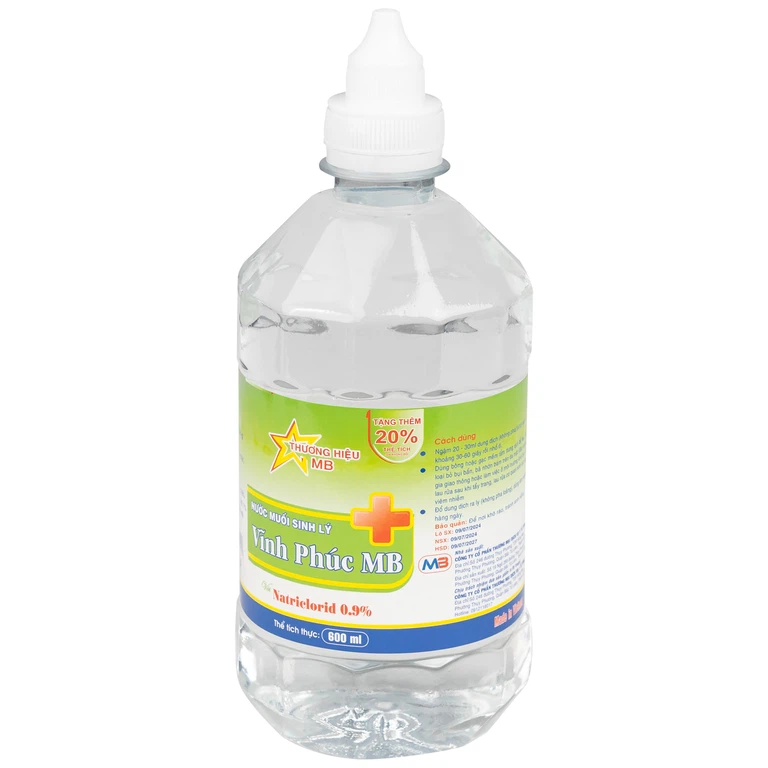 Nước muối Vĩnh Phúc Natriclorid 0.9% Smiles làm sạch răng, khử mùi hôi khoang miệng (600ml)